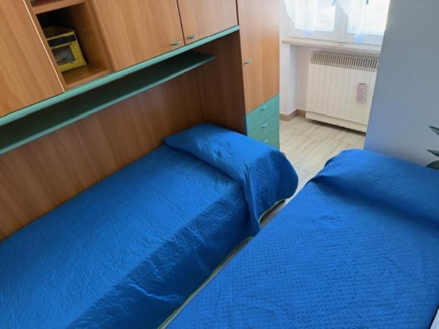 Viola Lido Adriano Villa Екстериор снимка